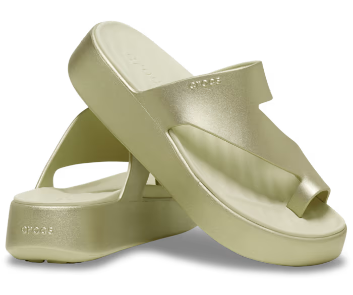 Getaway Platform Toe Loop Metallic Sandale