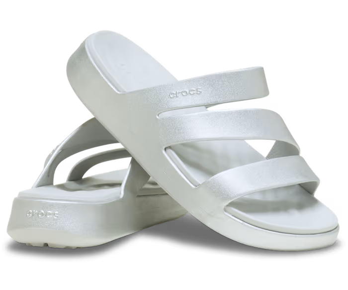 Getaway Strappy Metallic Sandale
