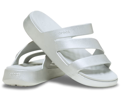 Getaway Strappy Metallic Sandale