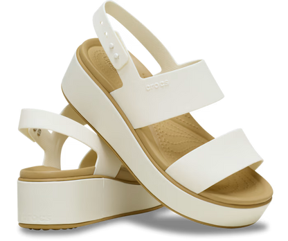 Brooklyn Low Wedge Matte Wrap Sandale