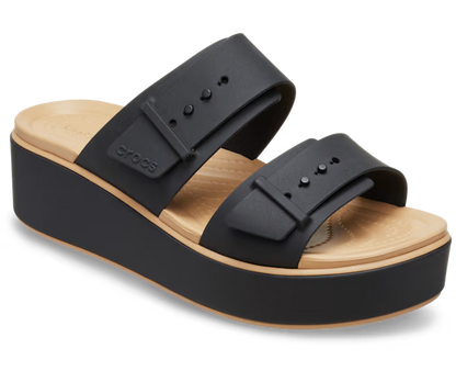 Brooklyn Schnalle Low Wedge Matte Wrap Sandale