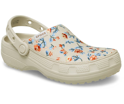 Classic Crafted Floral Clog