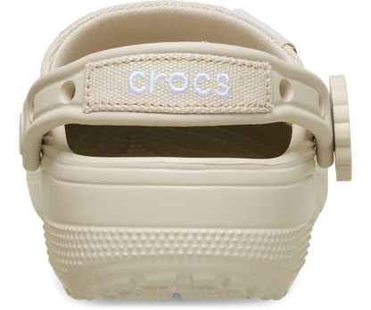 Crafted Daisy Clog